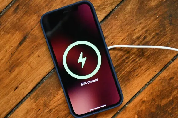西市苹果手机维修分享iPhone如何正确充电 