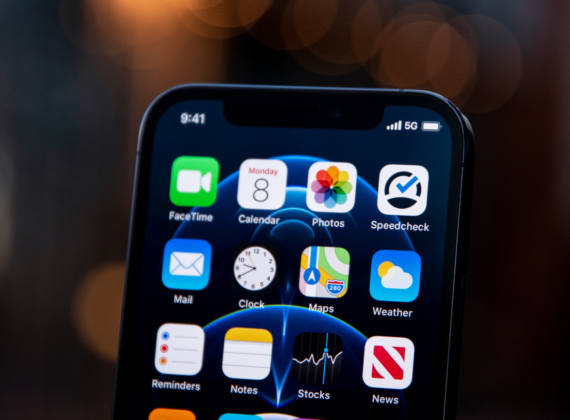 西市苹果手机维修分享为什么 iPhone 12 在冬季会自动关机 